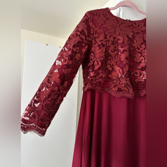 Red Sparkle & Delight Dainty Jewell’s Dress - Picture 2 of 3